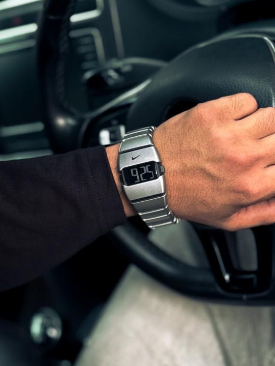 Nik_e Triax Sand Grey Digital heavy quality