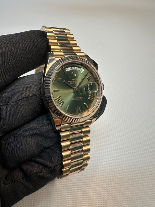 Rolex DAY-DATE 40 MM EVEROSE GOLD