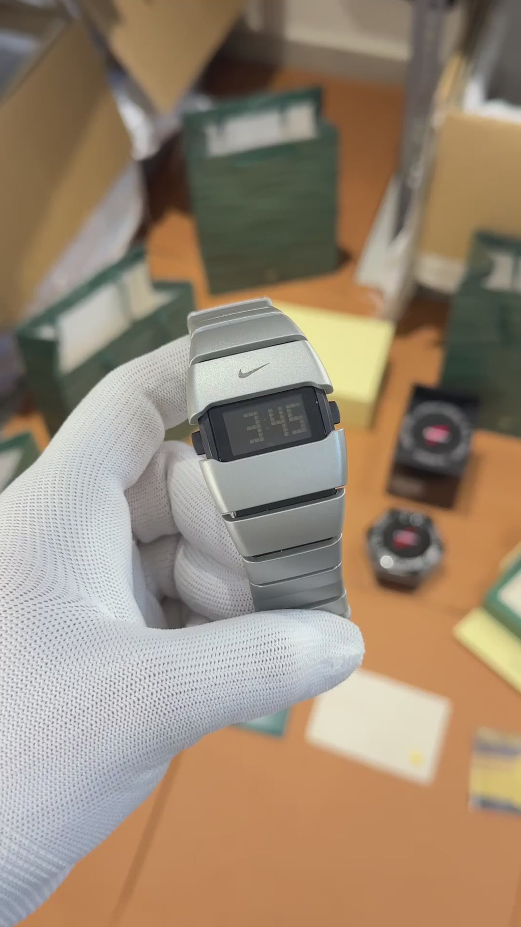 Nik_e Triax Sand Grey Digital heavy quality